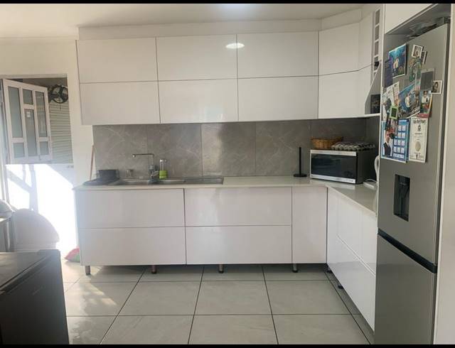 2 BEDROOM HOUSE FOR SALE IN HEATHER PARK